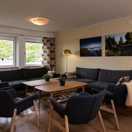Logi Tuppen, Vandrarhem - Oskarshamns Folkhoegskola Esterno foto